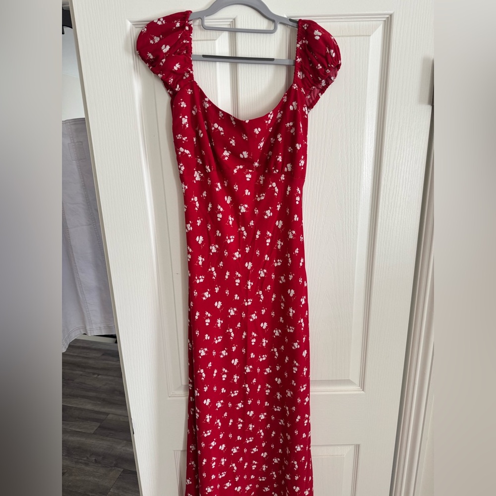 Crepe Cap Sleeve Open Back Dress